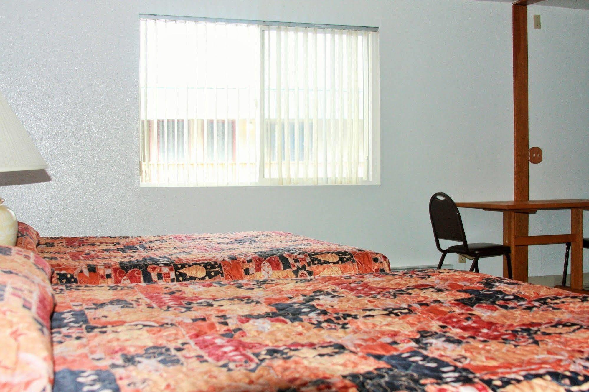Heidi'S Inn Ilwaco Eksteriør billede